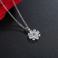 Wholesale Casual Simple Style Flower Copper Inlay K Gold Plated Rhodium Plated Zircon Pendant Necklace main image 5