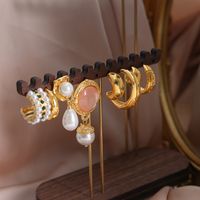 1 Pair Elegant Luxurious Baroque Style Geometric Plating Inlay Stainless Steel Artificial Pearls Rhinestones 18k Gold Plated Earrings main image 5