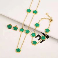 Acero Titanio Chapados en oro de 18k Estilo Simple Ropa De Calle Pétalo Acrílico Pulsera Aretes Collar sku image 4