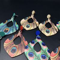 1 Pair Bohemian Water Droplets Feather Stoving Varnish Hollow Out Wood Drop Earrings main image 1