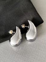 1 Pair Simple Style Water Droplets Plating Metal 18k Gold Plated Ear Studs main image 4