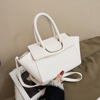 Women's Small Summer Pu Leather Classic Style Handbag sku image 3