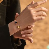 Simple Style Solid Color Copper Plating Inlay Zircon 18k Gold Plated Cuff Bracelets main image 3