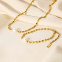 201 Stainless Steel Freshwater Pearl 18K Gold Plated Romantic Simple Style Classic Style Plating Geometric Bracelets main image 4