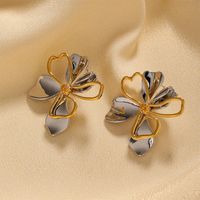 1 Pair Elegant Lady Roman Style Flower Copper Ear Studs main image 1