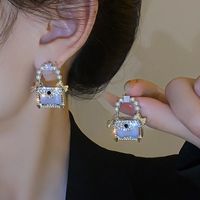 1 Pair Fairy Style Bag Inlay Alloy Artificial Pearls Zircon Earrings main image 6