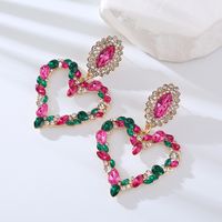 Aleación En Forma De Corazón De Gran Venta En Europa Y América Con Incrustaciones De Diamantes Pendientes Exagerados De Temperamento Retro Versión Coreana Femenina De Los Pendientes De Diamantes Súper Completos sku image 17