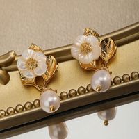 1 Pair Vintage Style Simple Style Flower Patchwork Copper Drop Earrings main image 5