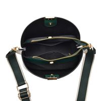Women's Pu Leather Solid Color Elegant Classic Style Bucket Zipper Buckle Shoulder Bag Crossbody Bag main image 4