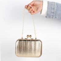 Red Purple Black Pleated Pu Metal Solid Color Square Evening Bags main image 5