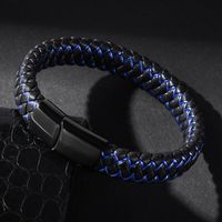 Retro Solid Color Stainless Steel Braid Men's Bangle main image 4