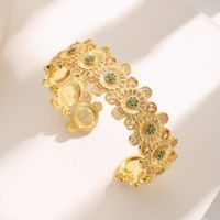 French Style Floral Daisy Copper Plating Inlay Zircon 18k Gold Plated Bangle sku image 1
