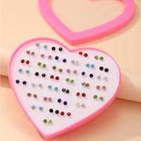 1 Set Simple Style Flower Plating Inlay Resin Artificial Gemstones Resin Gold Plated Silver Plated Ear Studs sku image 1