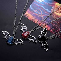 Gothic Bat Alloy Inlay Rhinestones Men's Pendant Necklace main image 4