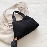 Women's Medium Summer Corduroy Classic Style Shoulder Bag main image 3