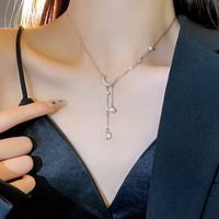 Simple Style Moon Copper Silver Plated Zircon Necklace In Bulk main image 4