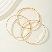 Nordic Style Round Alloy Wholesale Bangle main image 3