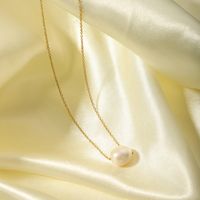 304 Stainless Steel Freshwater Pearl 18K Gold Plated Hawaiian Baroque Style Beaded Plating Solid Color Necklace main image 3