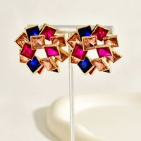 1 Pair Luxurious Shiny Square Plating Inlay Alloy Rhinestones Glass Stone Zircon 18K Gold Plated Ear Studs main image 5