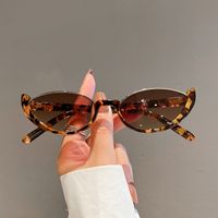 Hip-hop Streetwear Solid Color Pc Cat Eye Half Frame Women's Sunglasses sku image 3