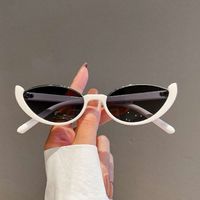 Hip-hop Streetwear Solid Color Pc Cat Eye Half Frame Women's Sunglasses sku image 5