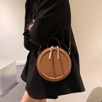 Women's Small Summer Pu Leather Elegant Circle Bag main image 5