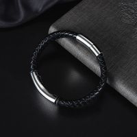 Original Design Solid Color Titanium Steel Men's Bracelets main image 5