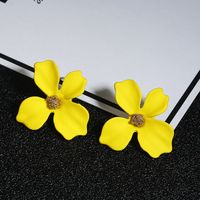 1 Pair Modern Style Flower Plating Alloy Ear Studs main image 2