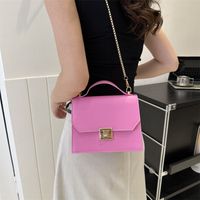 Women's Medium Pu Leather Solid Color Streetwear Square Lock Clasp Shoulder Bag Crossbody Bag Chain Bag main image 3