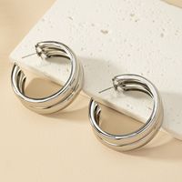 1 Paire Rétro Style Simple Commuer Rond Placage Alliage Boucles D'oreilles main image 3