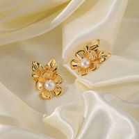 1 Pair Basic Simple Style Commute Leaf Flower Plating Inlay Copper Artificial Pearls 18k Gold Plated Ear Studs main image 5