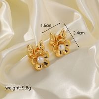 1 Pair Basic Simple Style Commute Leaf Flower Plating Inlay Copper Artificial Pearls 18k Gold Plated Ear Studs sku image 1