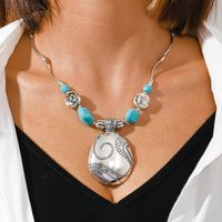 Wholesale Jewelry Vintage Style Rose Alloy Iron Copper Turquoise Inlay Pendant Necklace sku image 1