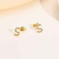 1 Pair Simple Style Letter Inlay Copper Zircon Gold Plated Ear Studs main image 2