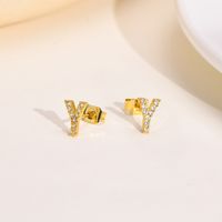 1 Paire Style Simple Lettre Incruster Le Cuivre Zircon Plaqué Or Boucles D'Oreilles main image 4