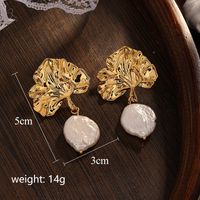 1 Pair Baroque Style Simple Style Irregular Leaf Copper Drop Earrings main image 2