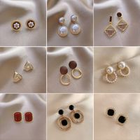 1 Paire Style Simple Carré Incruster Alliage Perle Boucles D'oreilles main image 5