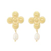 1 Paire Dame Traverser Gland Placage Incruster Acier Inoxydable Le Cuivre Perles Artificielles Plaqué Or Boucles D'oreilles sku image 1