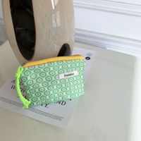 Women's Small All Seasons Polyester Flower Basic Classic Style Square Zipper Cosmetic Bag sku image 4