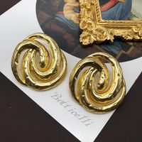 1 Pair Retro Geometric Plating Alloy Gold Plated Ear Studs main image 4