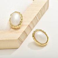 1 Pair Simple Style Oval Inlay Alloy Pearl Ear Studs main image 5