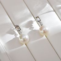 1 Pair Lady Geometric Inlay Stainless Steel Pearl Zircon Ear Studs main image 3