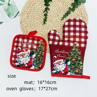 Modern Style Santa Claus Polyester Heat Resistant Gloves sku image 9