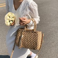 Women's Straw Solid Color Vacation Beach Streetwear Weave Sewing Thread Square String Handbag main image 5