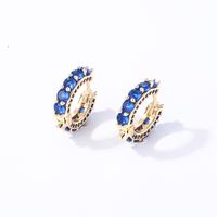 1 Paire Décontractée Style Vintage Luxueux Couleur Unie Incruster Le Cuivre Zircon Plaqué Or K Boucles D'oreilles Cerceau main image 3