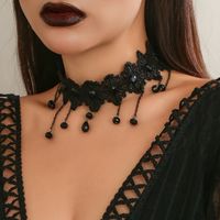 Gothic Simple Style Irregular Arylic Copper Hollow Out Women's Choker main image 1