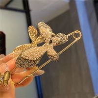 Estilo Simple Flor Metal Embutido Perlas Artificiales Diamante Artificial Mujeres Broches sku image 17