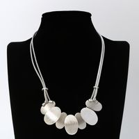 Simple Style Solid Color Alloy Plating Women's Necklace main image 4