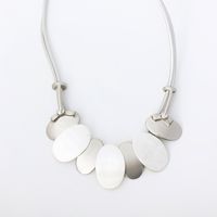 Simple Style Solid Color Alloy Plating Women's Necklace main image 3