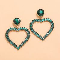 Koreanische Modetrends Retro High-end-herzohrringe Einfache Persönlichkeit Übertriebene Hohle Diamant-liebes Ohrringe sku image 4